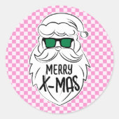 Retro Groovy Pink Checkered Santa Claus Christmas Ronde Sticker (Voorkant)