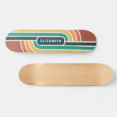 Retro Groovy Rainbow Stripes met Naam Skateboard (Horizontaal)
