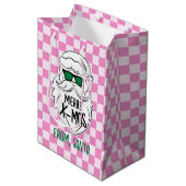 Retro Groovy Roze Geruite Kerstman Kerstmis Medium Cadeauzakje (Voorkant Gekanteld)