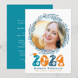 Retro Groovy Script Floral Wreath Foto Afstuderen Aankondiging