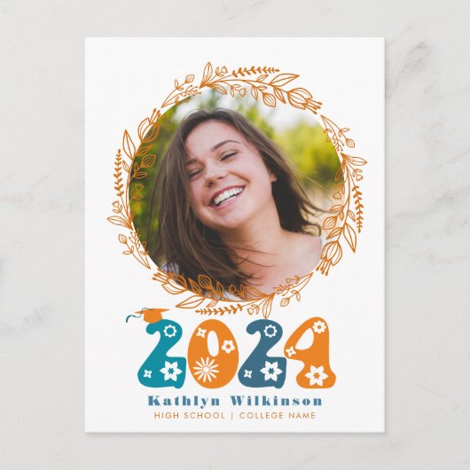 Retro Groovy Script Terracotta Bloemen Afstuderen Aankondigingskaart (Voorkant)