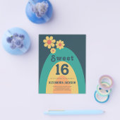 Retro Groovy Sweet 16 Verjaardagsfeest Budget Flyer (Enkel)