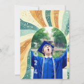 Retro Groovy Terracotta Afstuderen Uitnodiging (Achterkant)