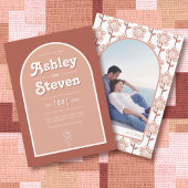 Retro groovy terracotta jaren 70 geïnspireerd huwe kaart