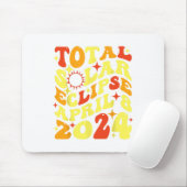 Retro Groovy Totale Zonsverduistering April 08 202 Muismat (Met muis)