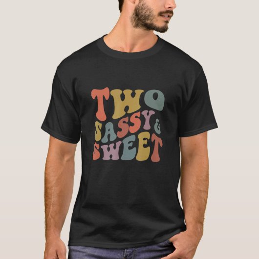 Retro Groovy Two Sassy and Sweet Birthday 2nd Birt T-shirt (Voorkant)