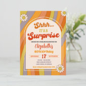 Retro Groovy Verrassingsuitnodiging Verjaardag Kaart (Staand voorkant)
