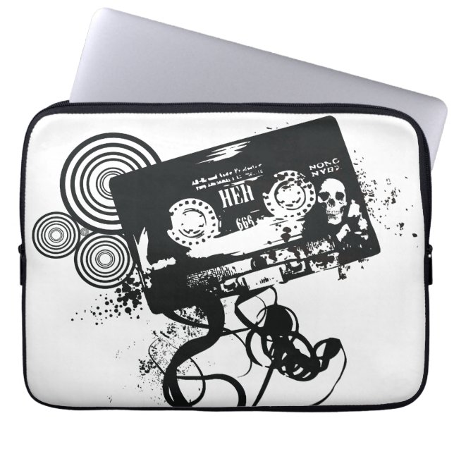 Retro Grunge Audio Tape & Skull Laptop Sleeve (Voorkant)