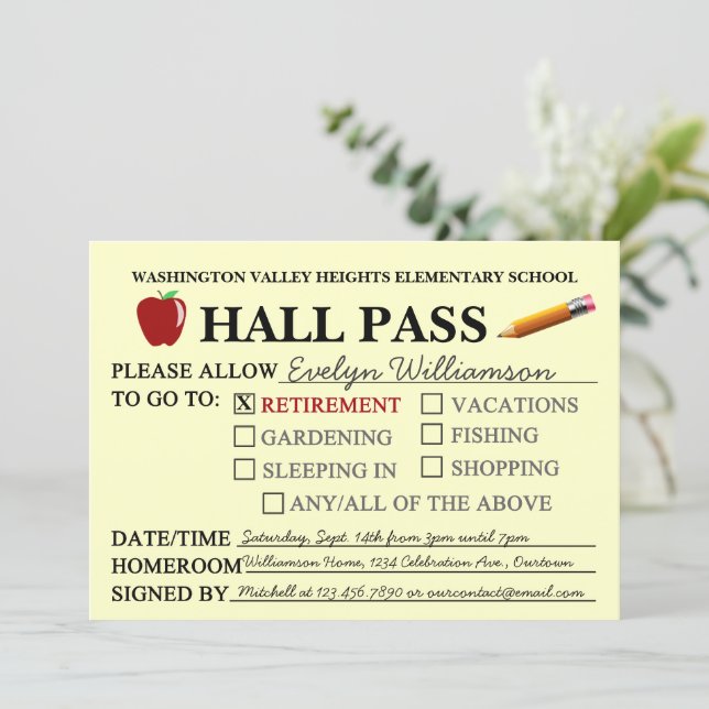 Retro Hall Pass Teacher Retiting Party Invitation Kaart (Staand voorkant)