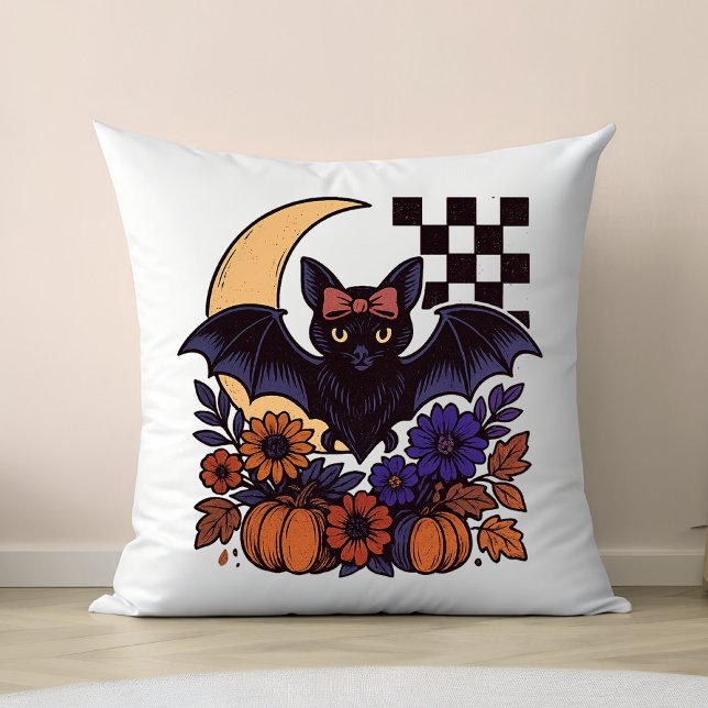 Retro Halloween Bat With Moon Gothic Aesthetic Kussen (This retro Halloween bat design captures spooky charm with a gothic twist.)