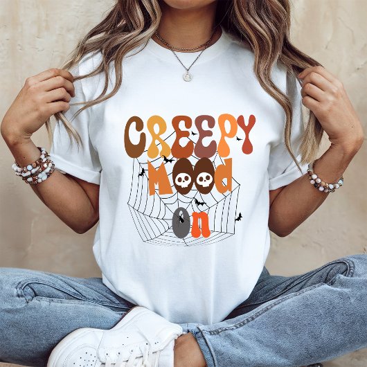 Retro Halloween | Creepy Mood On T-shirt