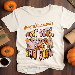 Retro Halloween Ghost First Grade Docent Naam T-shirt