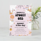 Retro Halloween Pink 1e verjaardag Uitnodiging (Staand voorkant)