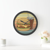 Retro hamburger en cola. grote klok (Huis)