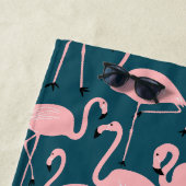 Retro Hand-Drawn Flamingo Pattern | Teal Pink Strandlaken (In situ)