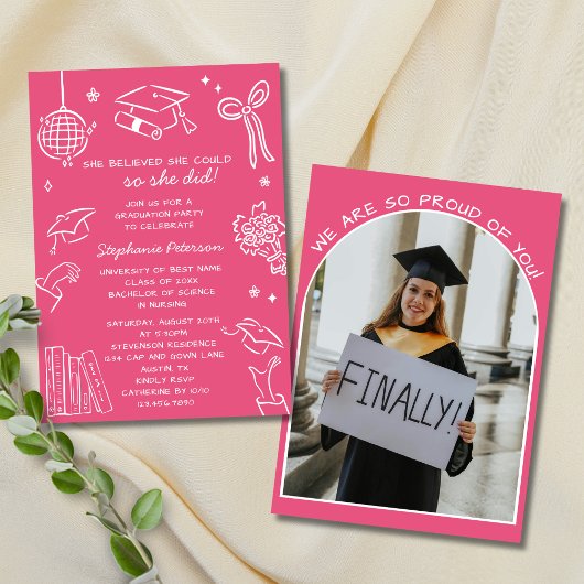 Retro Hand Drawn Pink Doodle Photo Graduation Kaart