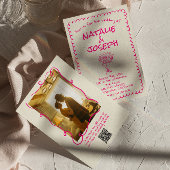 Retro Hand getrokken Levendige Roze Foto QR Code H Kaart