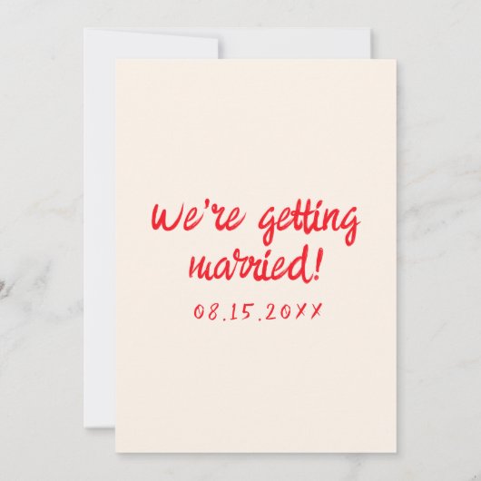 Retro Hand getrokken rode eigenzinnige taart Moder Kaart (Achterkant)