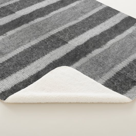 retro - handgebreide zwarte en witte strepen sherpa deken (3/4)