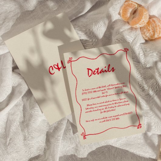 Retro handgeschreven grillige rode bruiloft detail informatiekaartje