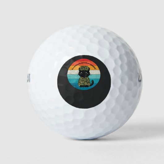 Retro Happy Cat Quote – Routine & Love Golfballen (Voorkant)