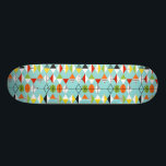 Retro Harlequin Pattern Skateboard<br><div class="desc">Dit Retro Harlequin Pattern Skateboard is een moderne stijl uit de middeleeuwse tijd op zijn mooiste. Het geïnspireerde ontwerp biedt een aquaachtergrond met rijen driehoekige vormen die een harlequinepatroon vormen. De twee-toon ruitvormen zijn geel, wit, rood, oranje, zwart, groen, en wit met zwarte accenten. Maar wacht, er is meer! Er...</div>