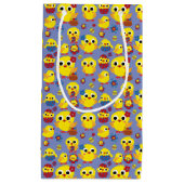 Retro Hatch Easter Eggs Klein Cadeauzakje (Voorkant)