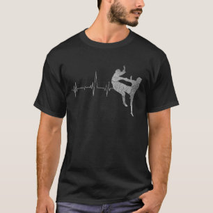  Retro Heartbeat Taekwondo Black Belt Gift T-shirt