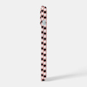Retro Hearts Pink Black & White iPhone 15 Case (Linkerkant)