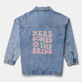 Retro hier komt de bruid vrijgezellenfeest denim jacket (Achterkant)