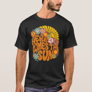 Retro hier komt de Sun Floral Summer Family Vaca T-shirt