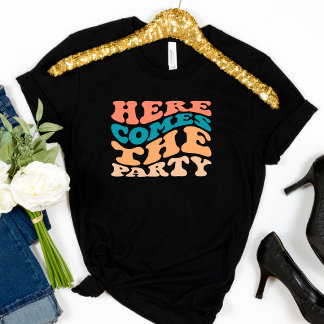 Retro Hier Komt Het Feest Afscheid Van De Meisjes T-shirt