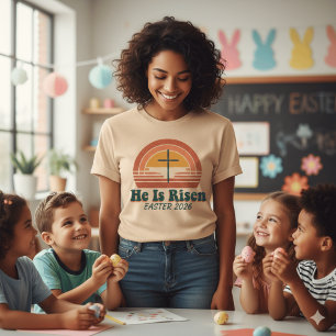 Retro Hij Is Opgestaan Pasen 2026 Christelijk Krui T-shirt