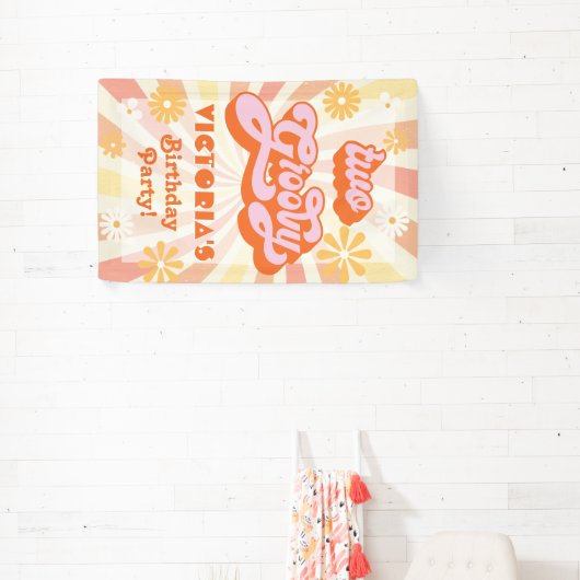 Retro Hippie 70's 60's Two Groovy Birthday Party Spandoek (Insitu)