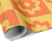 Retro Hippie Flowers op Checkerboard Geel Sinaasap Cadeaupapier (Rol Hoek)