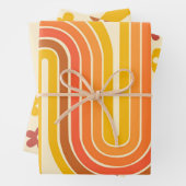 Retro Hippie Rainbow Stripes Groovy Floral 70s Fun Inpakpapier Vel (In situ)