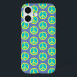 Retro Hippie Vredesgebarentaal in Blauw iPhone 16 Hoesje<br><div class="desc">Retro Hippie Vredesgebarentroften patroon in blauwe telefoontas</div>