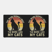 Retro Hoe meer mensen ik ontmoet hoe leuker ik mij Bureaumat (Voorkant)