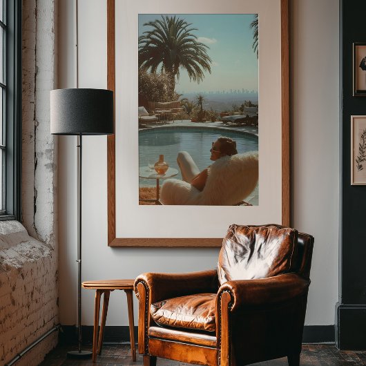 Retro Hollywood Glamour: Poolside met een Uitzicht Poster