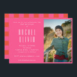 Retro Hot Pink Red Checkerboard Foto Bat Mitzvah Kaart<br><div class="desc">Retro Hot Pink en Red Checkerboard Photo Bat Mitzvah Invitation</div>
