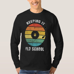 Retro houden het oude school  muziek record t-shirt