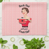 Retro Houseechtgenote is klaar met je Crock Out Theedoek (Gevouwen)