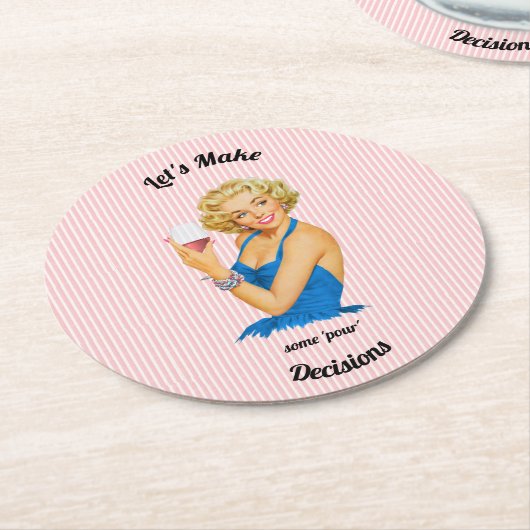 Retro Housevrouw Wine Pink Stripe Ronde Kartonnen Onderzetter (Gebogen)