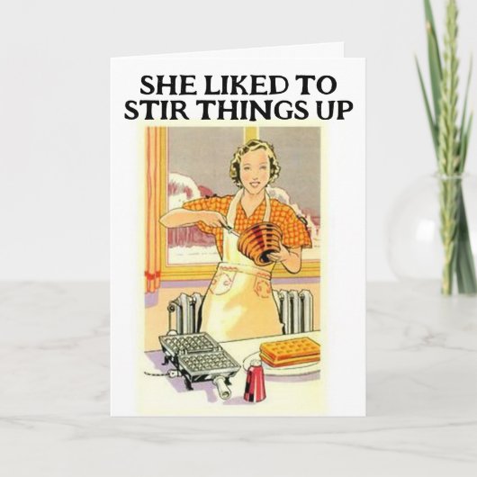 RETRO HUISVROUW FUNNY VERJAARDAGSKAARTEN KAART (Voorkant)