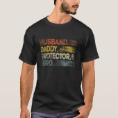 retro husband daddy protector hero fathers day for t-shirt (Voorkant)