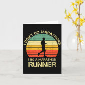 Retro I Don't Do Marathons I Do A Marathon Runner  Kaart (Gele Bloem)
