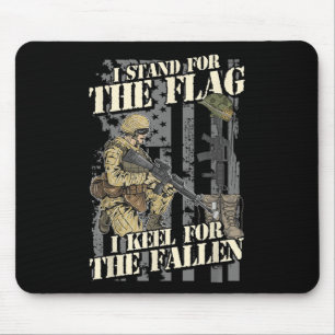 Retro I staat voor The Flag Kneel for the Fallen M Muismat