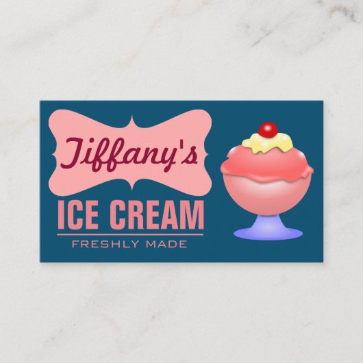 Retro Ice Cream Parlor | Roze Sundae | Ice Cream Visitekaartje (Voorkant)