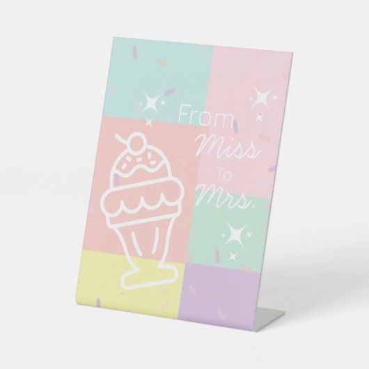 Retro ijs van Miss naar Mrs. Reclamebord Met Voetstuk (Voorkant)