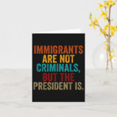 Retro-immigranten zijn geen criminelen, maar de pr kaart (Gele Bloem)